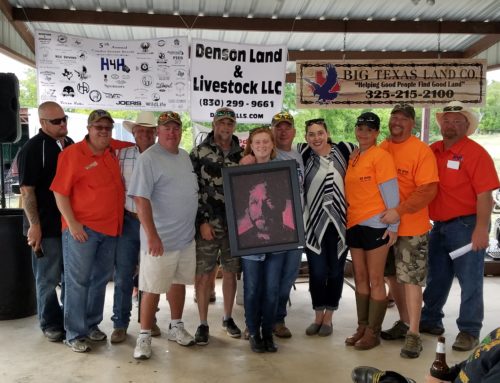 Local High School Artist painting of Chris Kyle nets $7,500.00 at the 5th Annual Headwaters for Heroes Combat Veterans Benefit.